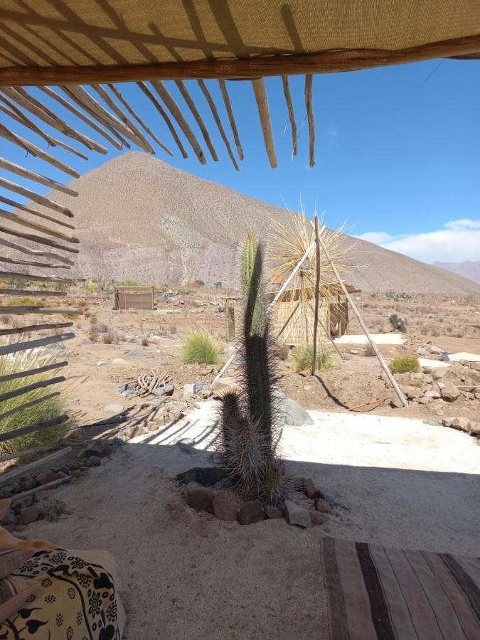 Campo De Cielo Mamalluca Valle De Elqui Vicuña Eksteriør bilde